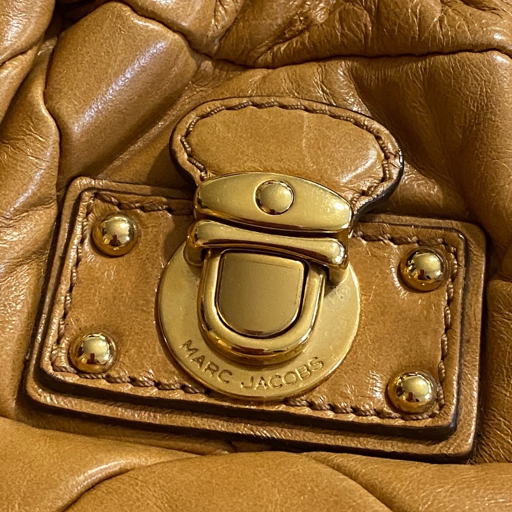 MARC JACOBS QUILTED HANDBAG